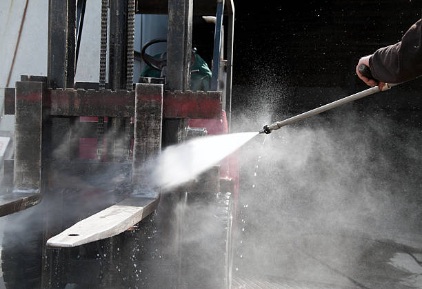 Best Commercial Pressure Washing  in Winter Haven, FL